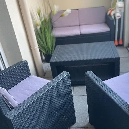 Apartament Neuf Entierement Equipe Pres Des Plages